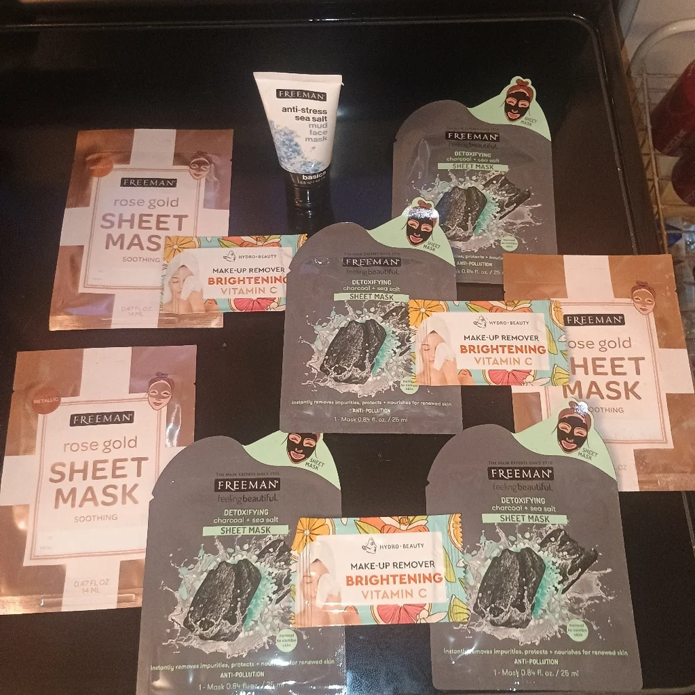 Freeman Skincare Mask and Scrub Set New